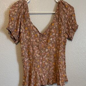 Mauve Floral V-Neck Puff Sleeve Blouse